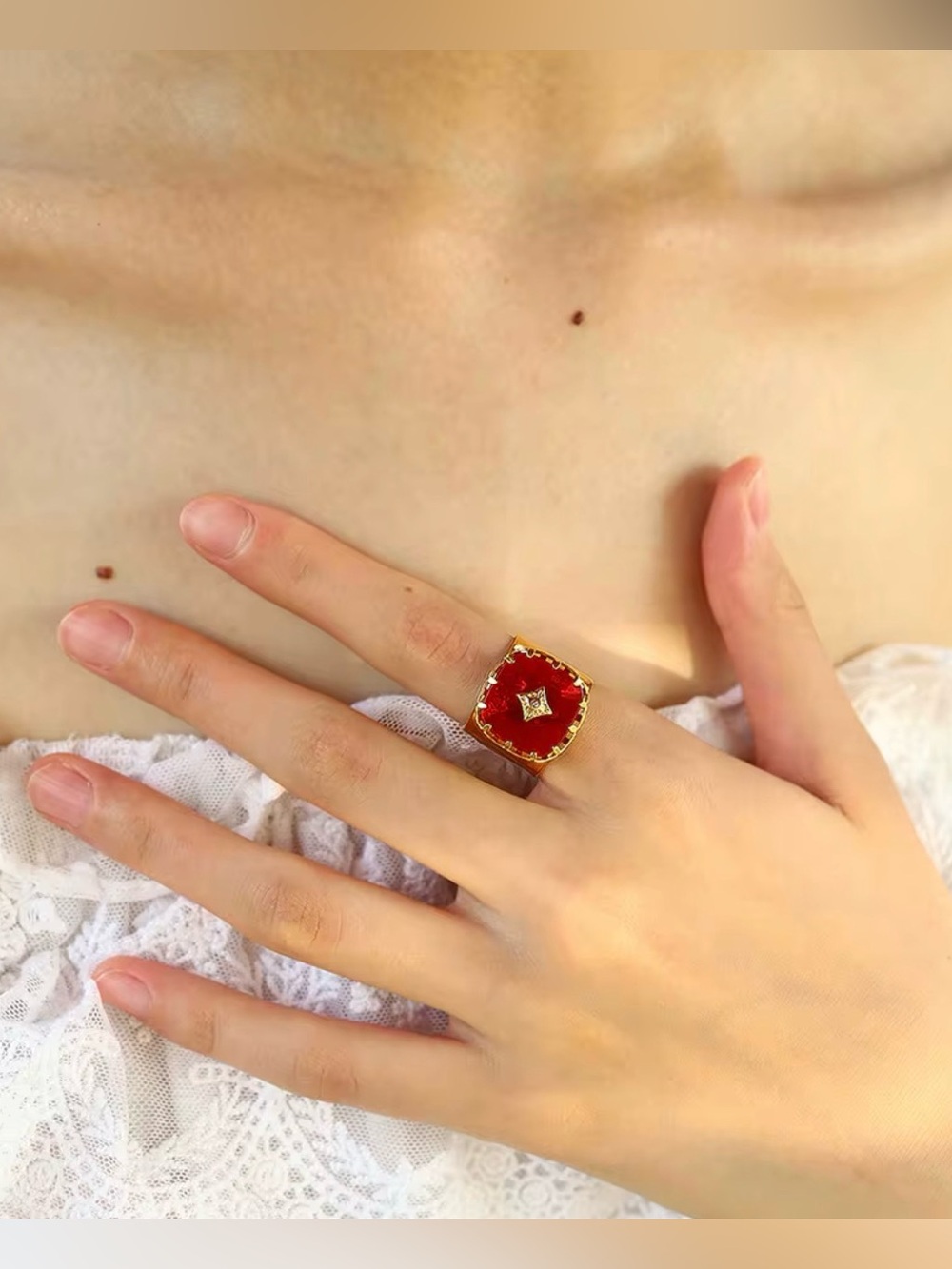 18K Gold Ring with Vibrant Red Stone and Center Accent